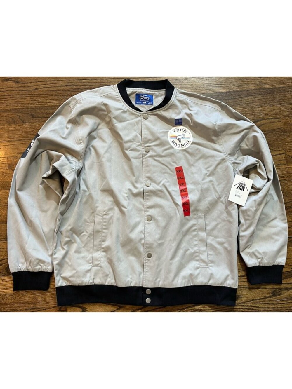 Ford Bronco Snap Button Bomber Jacket Men’s XXL - Light Gray/Black Trim - NWT - Picture 2 of 14